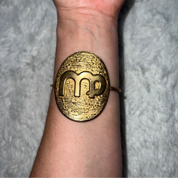 Gold Virgo Cuff - Picture 1 of 4
